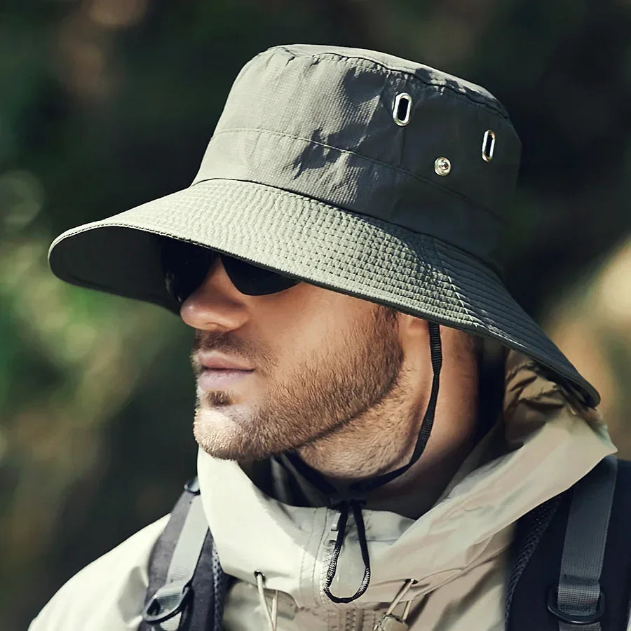Men's wide brim bucket hat in green